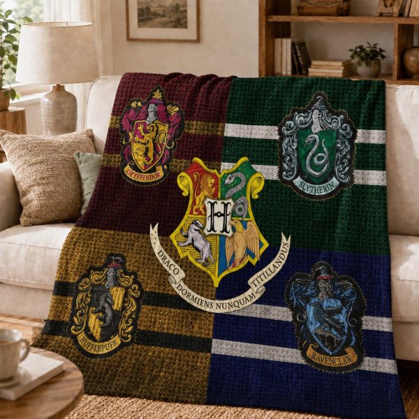 Harry Potter Throw Blankets, Hogwarts Houses Crest Art Throw